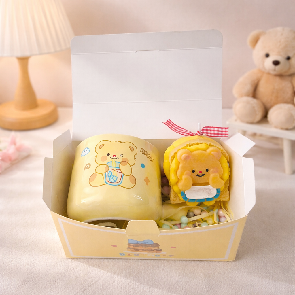 Sandwich bear candle and mug gift set in yellow box, cute kawaii desk decor and cozy coffee gift set.